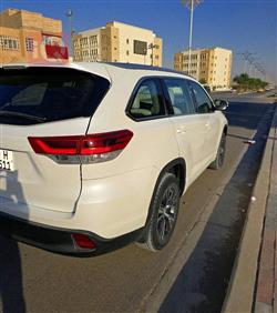 تويوتا هايلاندر